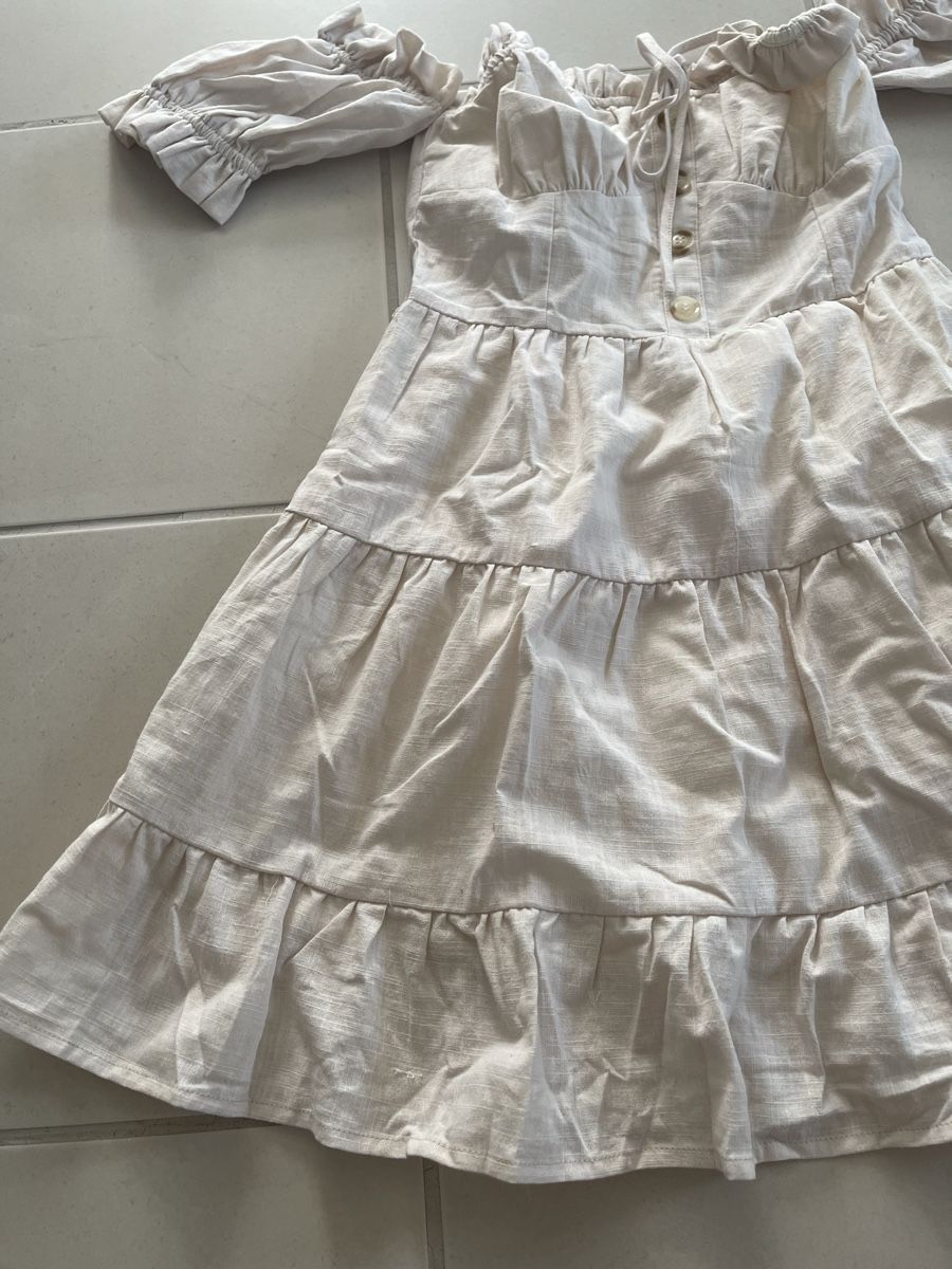 Vestiti: Schulterfreies Kleid in Beige Gr M – Usato da Bassersdorf venduto da Sandy456 3