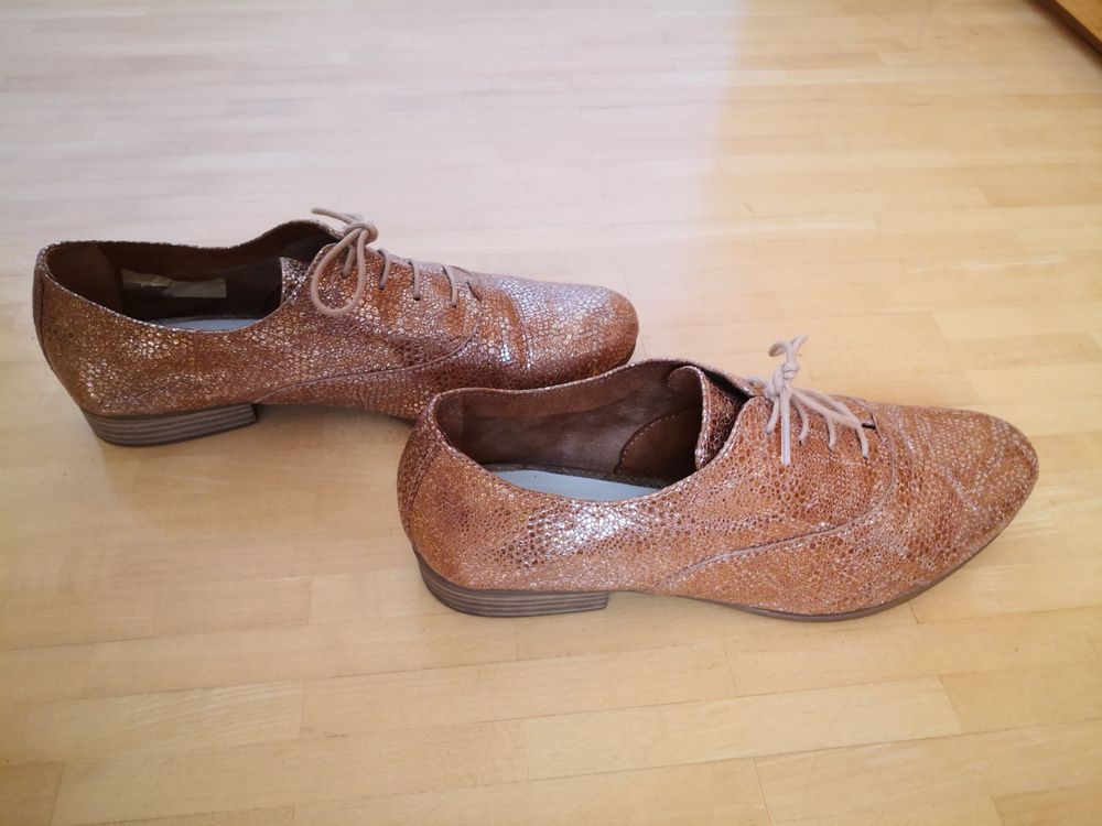 Tamaris Chaussures femmes: Budapester/Schnürschuhe in Rosé Gold von Tamaris, Gr. 39 – D'occasion à Wädenswil par coconut1289 2