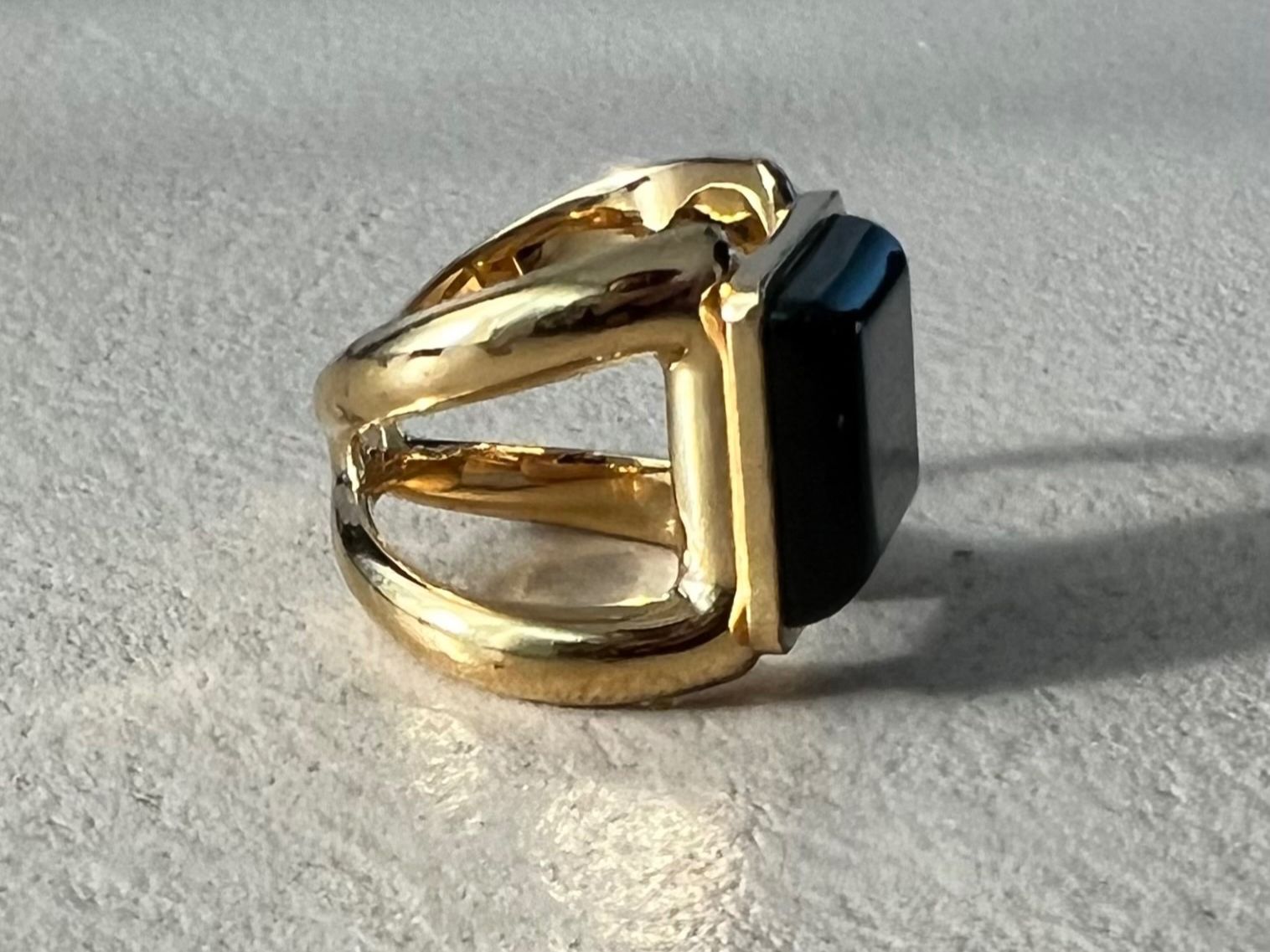 Chloé Anelli: CHLOÉ Fingerring 🖤 – Usato da zürich venduto da vintage12 3