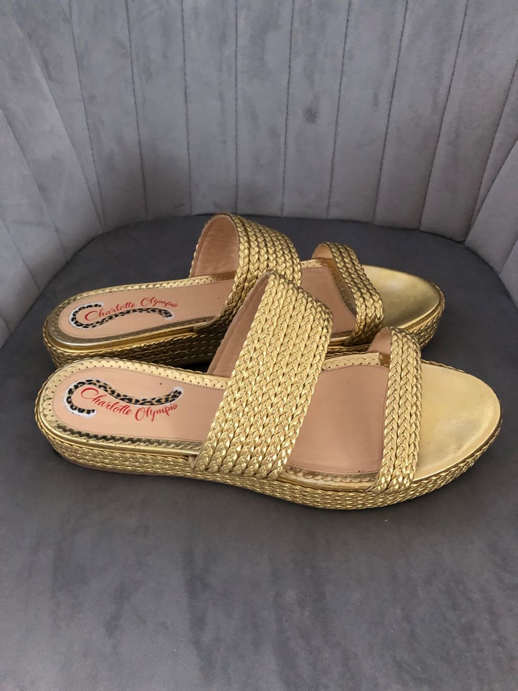 Charlotte Olympia Scarpe da donna: Charlotte Olympia Sandalen – Usato da St. Moritz venduto da Capricorn88 2