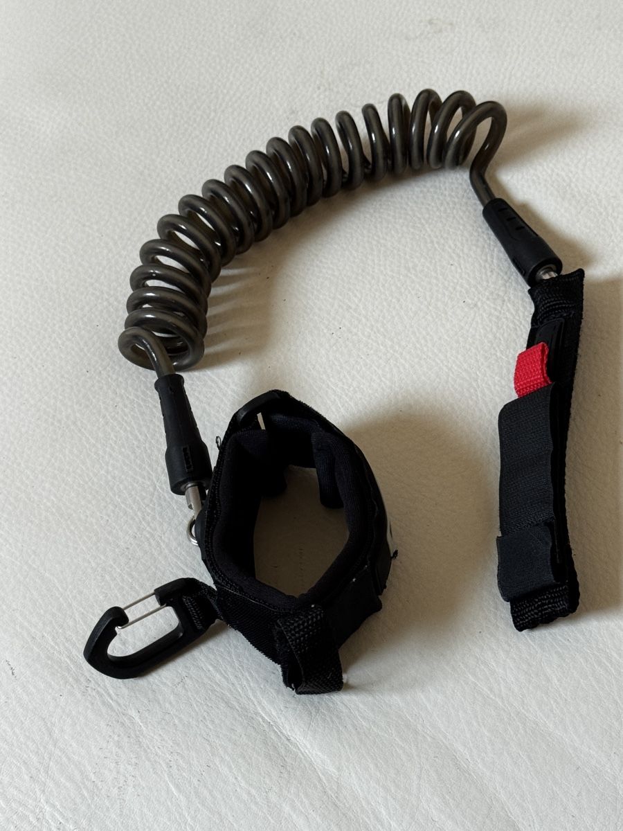 Aquilone: ION - Wingfoil Leash – Usato da Oetwil am See venduto da flader85 1
