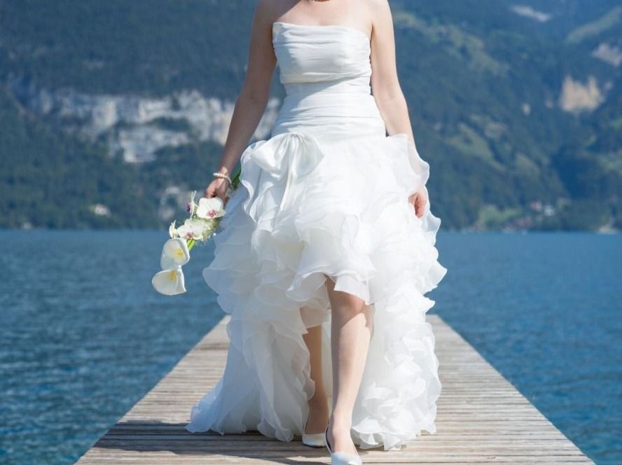Vestiti: Brautkleid Gr. 38 Unikat – Usato da Därligen venduto da Bernerin38