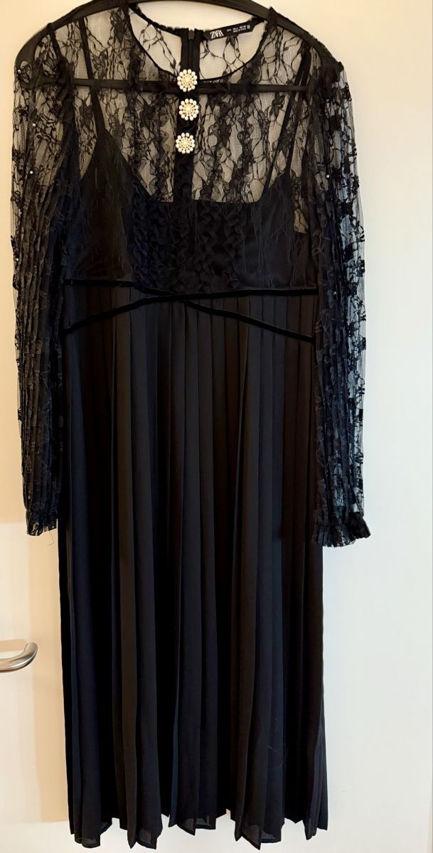 Zara Kleider: Zara Kleid Spitze Perlen Gr. 38 Elegant Festlich – Neu (gemäss Beschreibung) aus Zug von dani1529