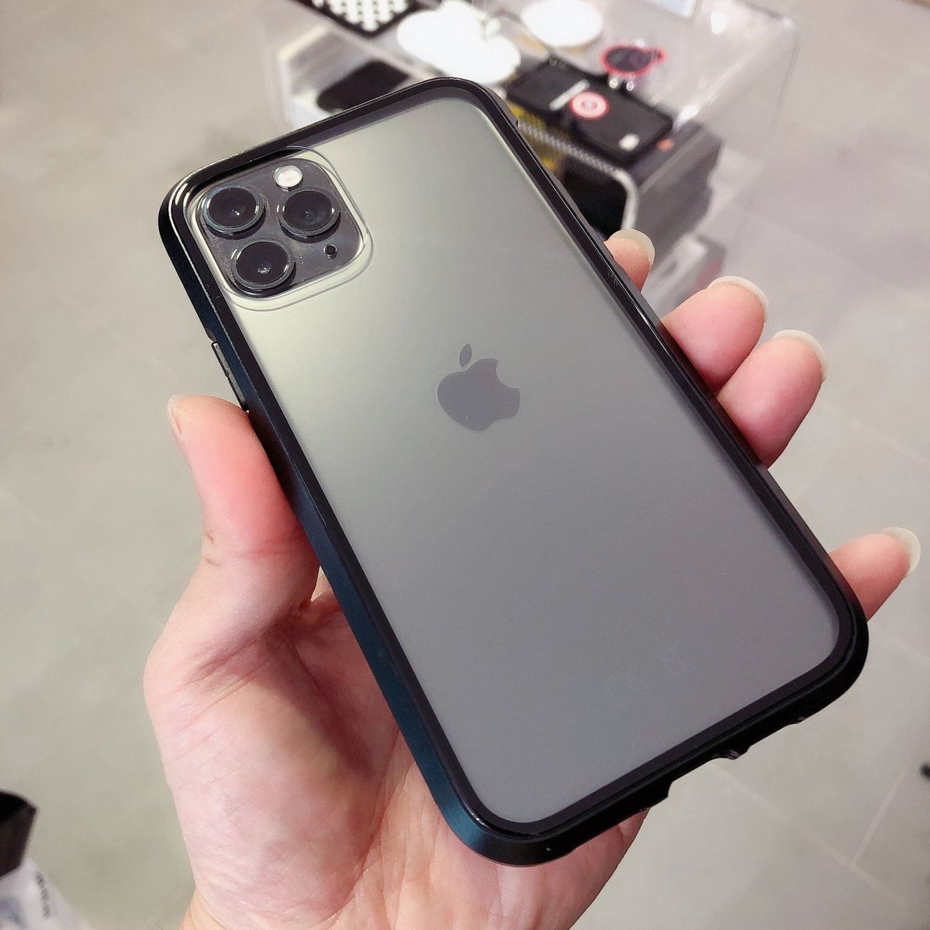 Cover & Protezioni schermo: iphone 11 pro - Etui metal solide avec double face de verre – Nuovo e nell'imballaggio originale da Morges venduto da DigiAC 3