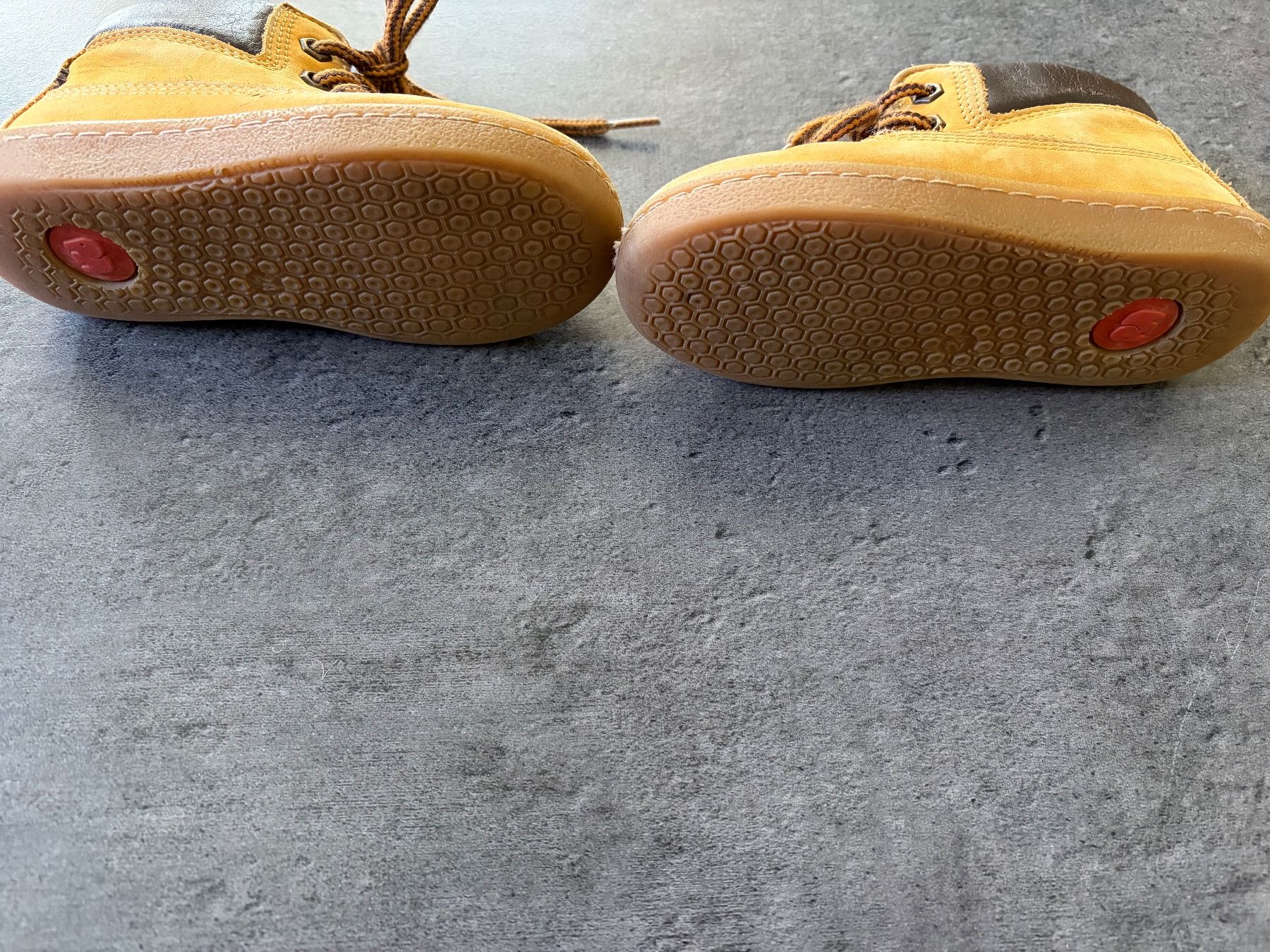 Elefanten Scarpe per ragazzi: Bottine elephanten taille 24 – Usato da Liddes venduto da Couik 1