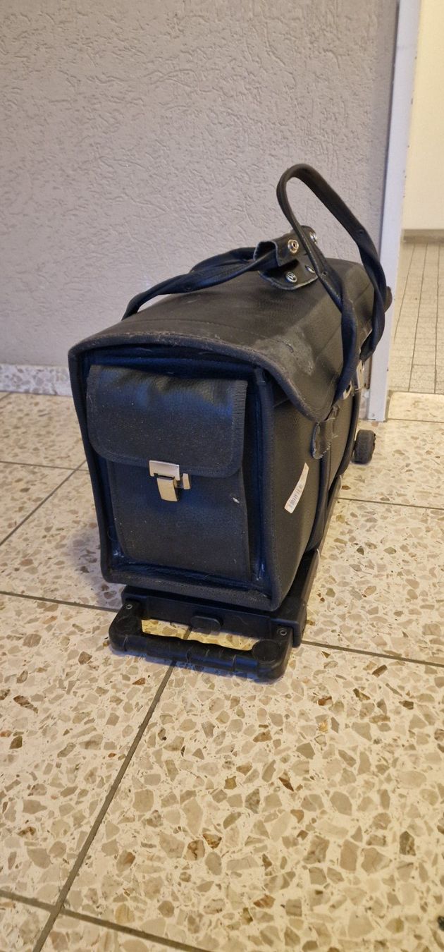 Swiss Reisekoffer: Crewbag Swiss Retro – Gebraucht aus Kloten von whitestar517 1