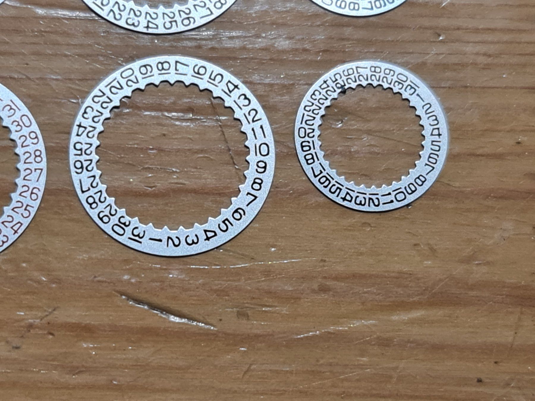 Orologi: Datumscheibe  Diverse – Nuovo (secondo la descrizione) da Winterthur venduto da Hai6 1