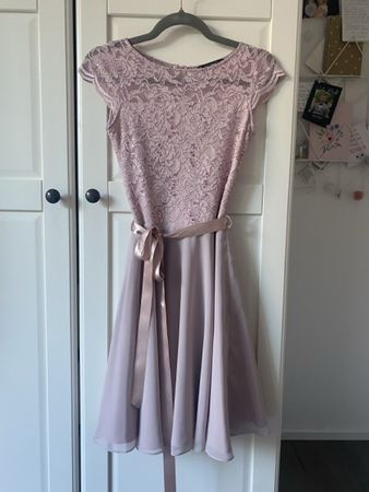 Swing rosa Abendkleid mit Spitze