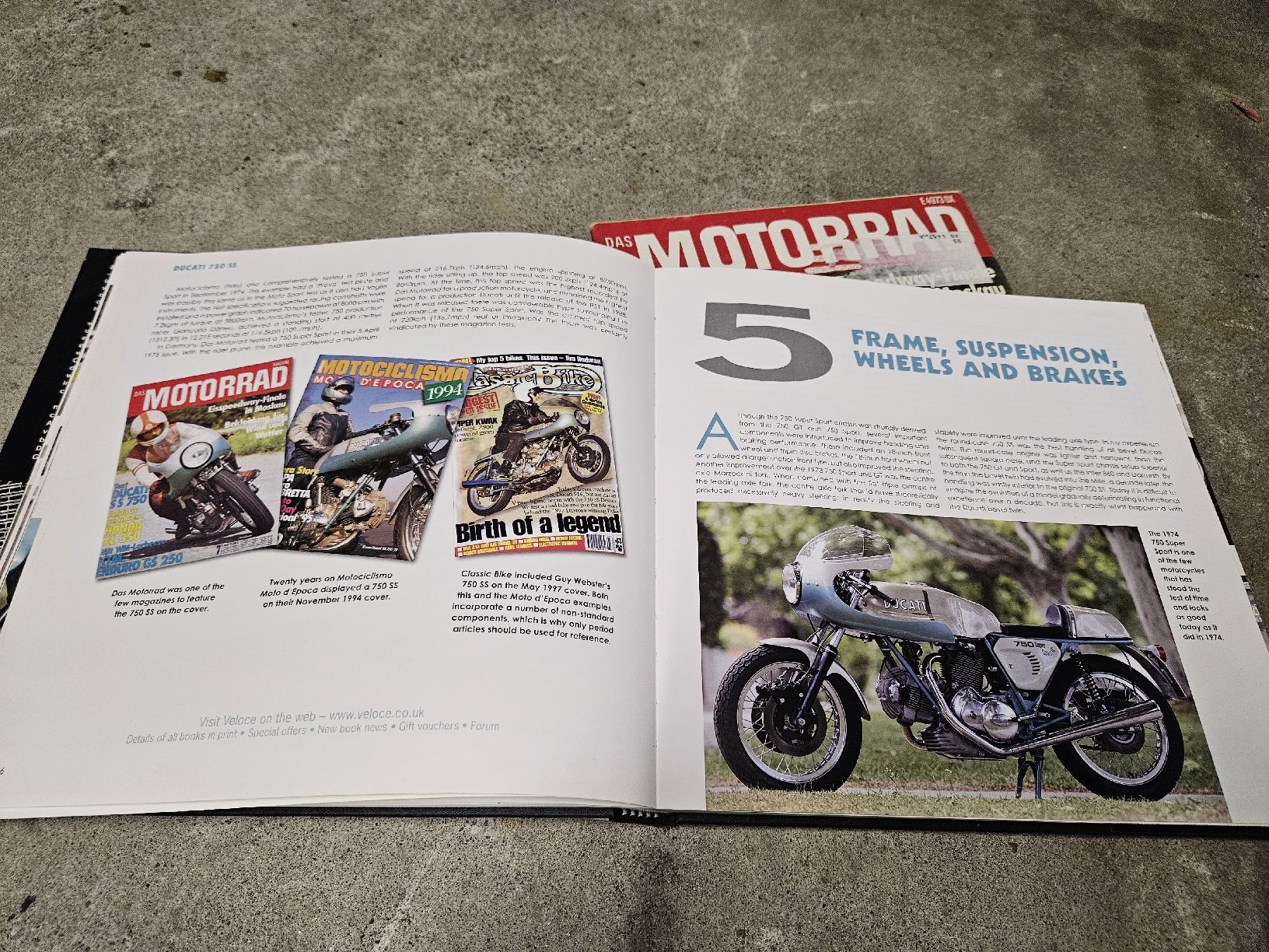 Livres: Ducati 750SS Round- Case 1974 – D'occasion à Dielsdorf par toe51664 2
