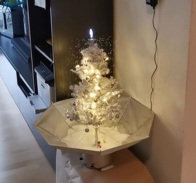 Weihnachtsbaum mit Styroporschnee Kaufen auf Ricardo