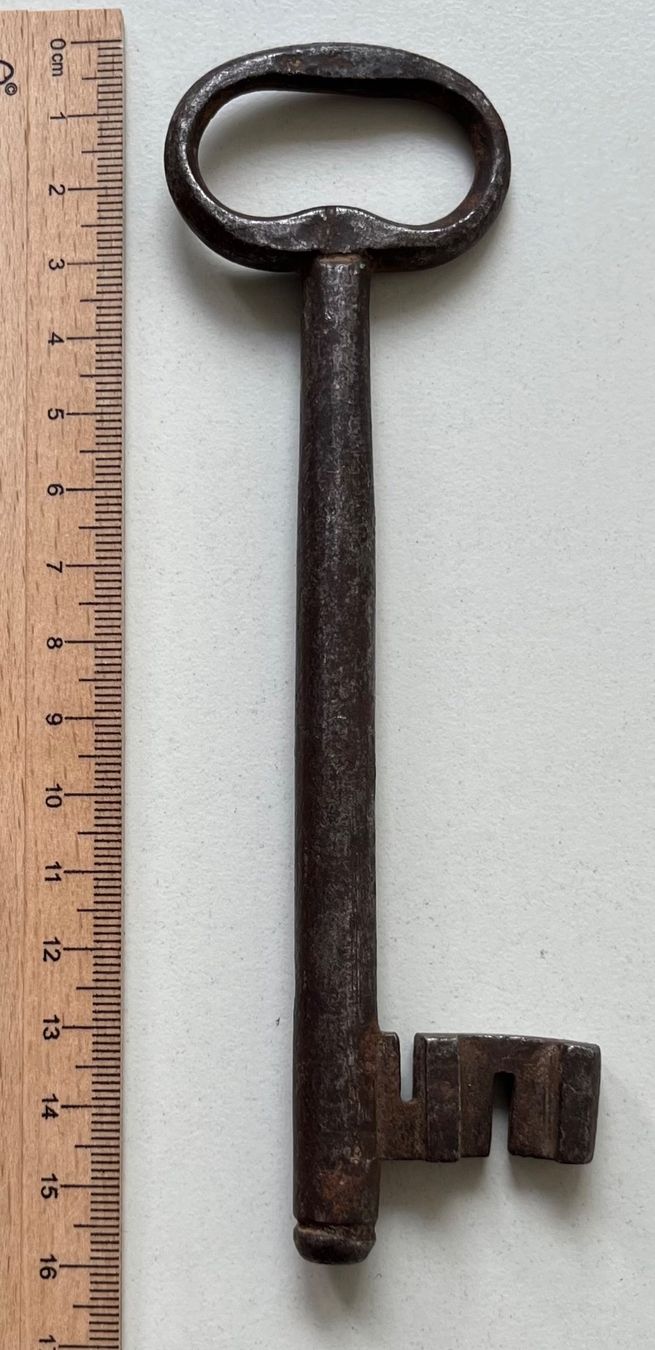 Chiavi: Schlüssel antik Eisen, Bart, ca. 16cm – Usato da Ostermundigen venduto da DaxKarten-75