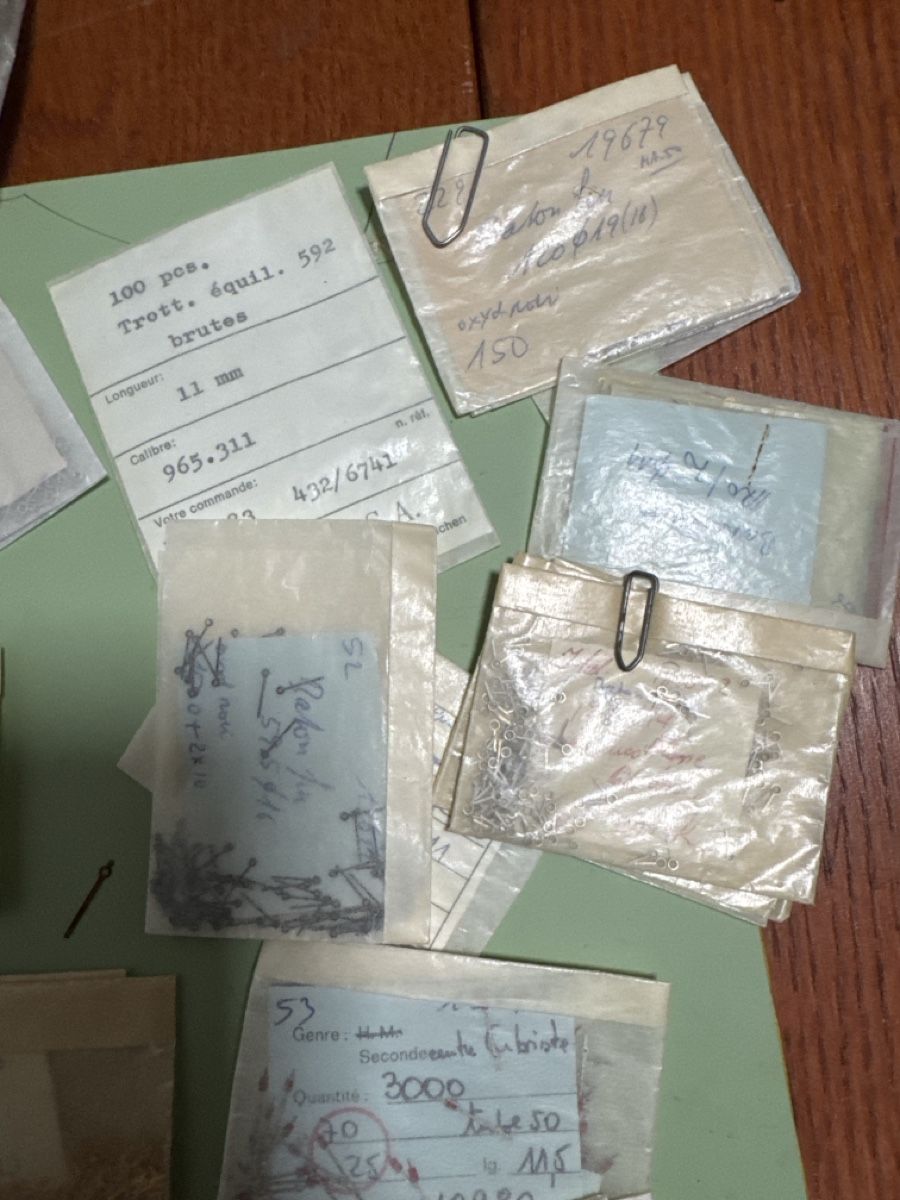 Ferri: Lot vintage aiguilles – Nuovo e nell'imballaggio originale da La Chaux-de-Fonds venduto da lida2005 1