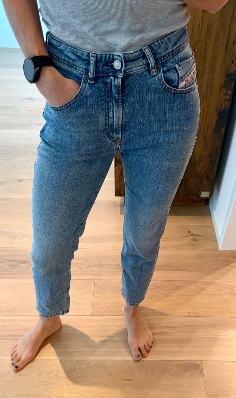 Diesel Jeans: Diesel Jeans 25 – Usato da Oberwil-Lieli venduto da Claudine_1988