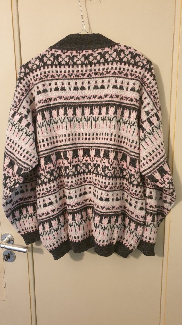Giacche: Kuschelige Strickjacke, Grösse L, Vintage Look – Nuovo (secondo la descrizione) da Biel/Bienne venduto da Bormida70 1