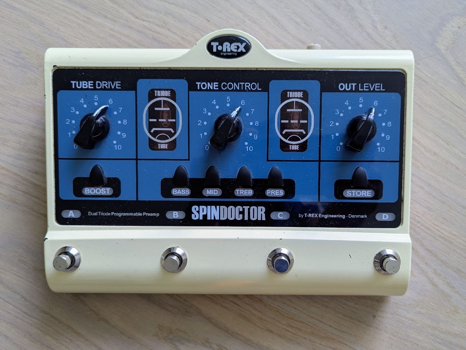 Strumenti musicali: T-Rex Spindoctor Röhren Preamp – Usato da Uster venduto da Misterjones