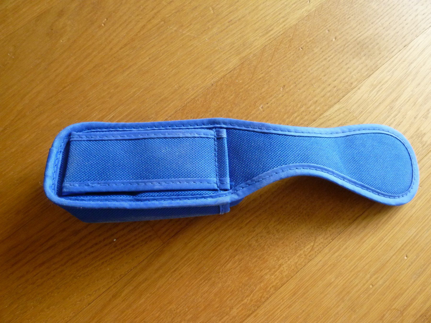 Cover & Protezioni schermo: Mobiltelefon- Schutzhülle – Usato da Sarnen venduto da Ver01dg 2