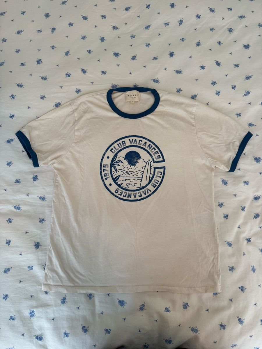 Sezane T-shirt: Sèzane T-shirt – Usato da Aarau Rohr venduto da ash_m7hq
