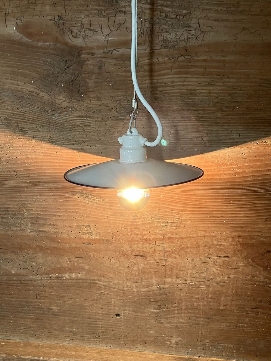 Lampade: Stalllampe, Textilkabel – Usato da Neftenbach venduto da 889095
