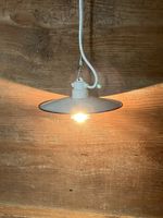 Stalllampe, Textilkabel