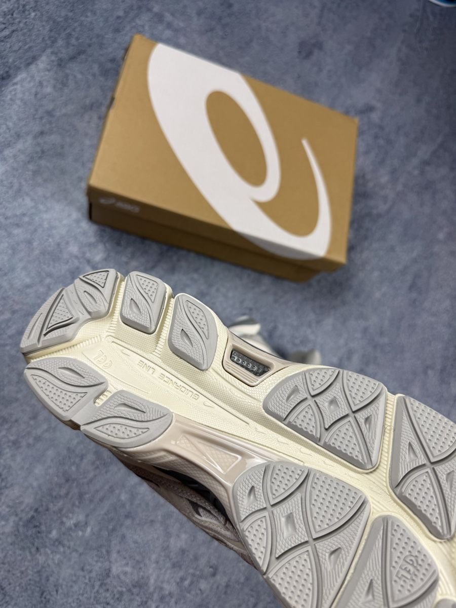 Asics Scarpe da uomo: Asics Turnschuhe Herren Grösse 43  – Nuovo (secondo la descrizione) da Luzern venduto da kim221080 4