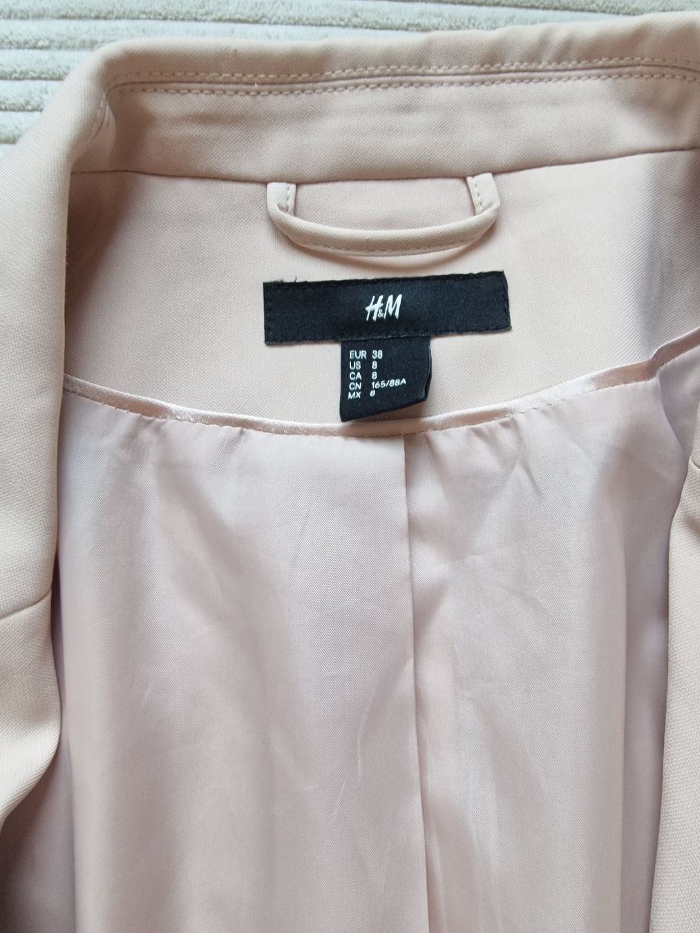H&M Vestes: Blazer H&M rosa  – D'occasion à Winterthur par Winti1993 1