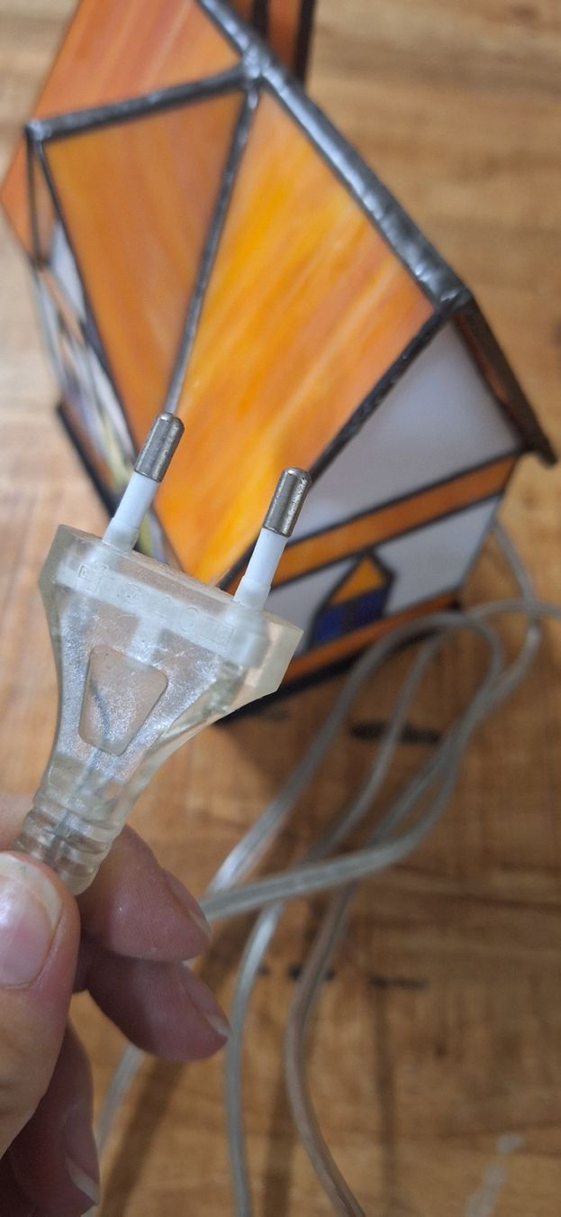 Lampen: Tischleuchte Haus – Gebraucht aus Gretzenbach von Chillkrot 4