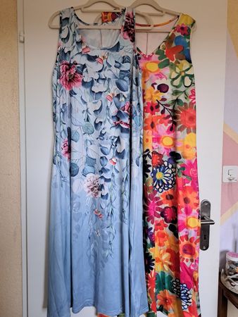 Kleider Set 2 Damen Sommerkleider Blumenmuster Grösse 40-42