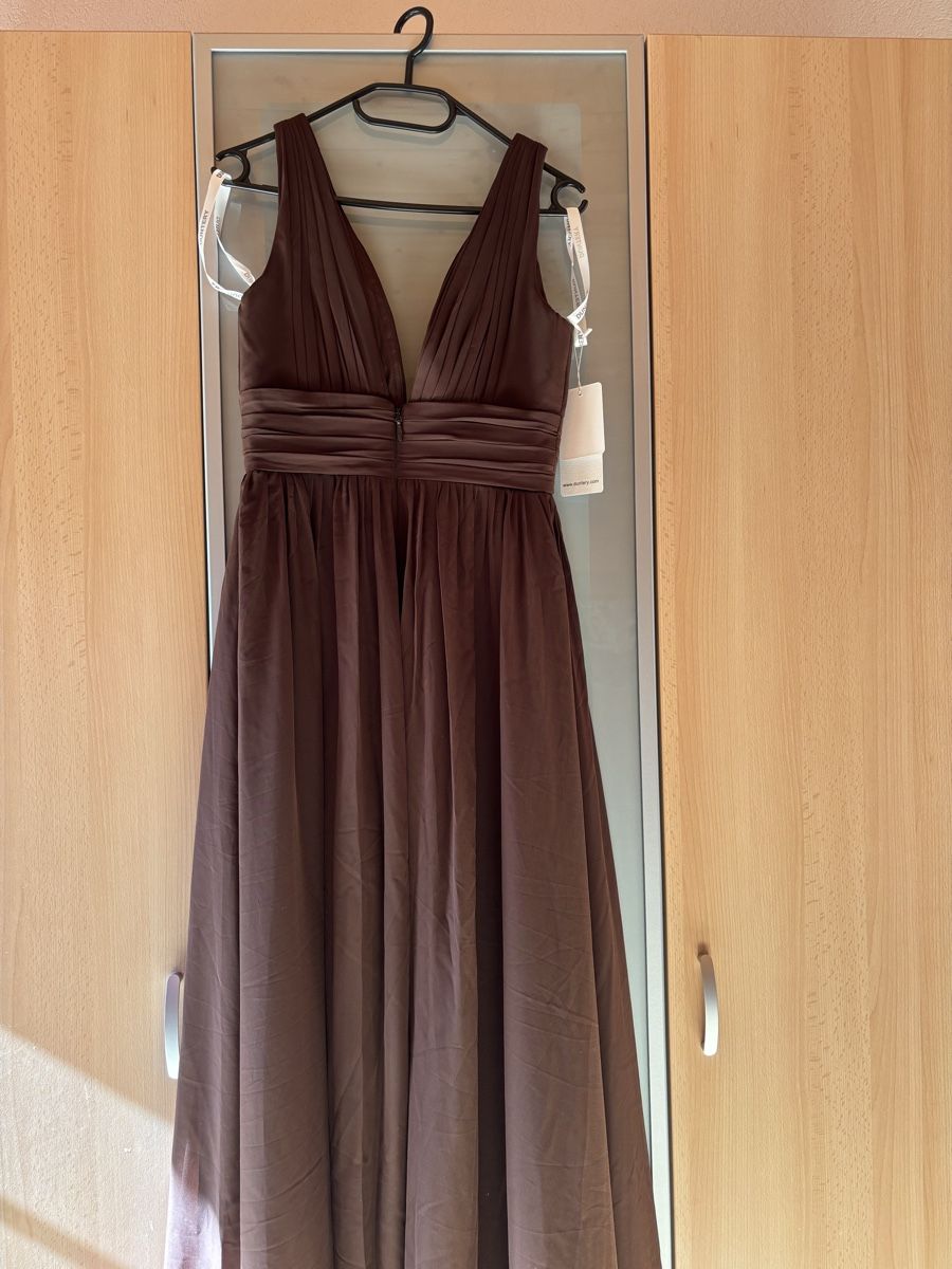 Kleider: Abendkleid braun – Neu und originalverpackt aus Blatten b. Naters von ali_85cz 2