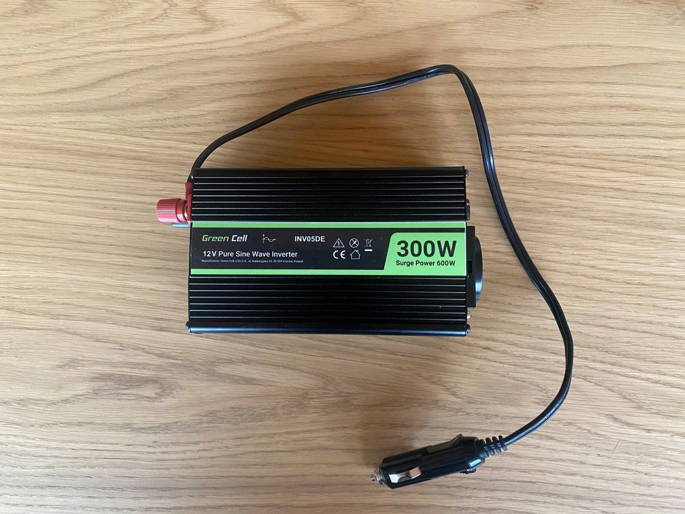 Green Cell Wechselrichter Inverter 300W Surge Power 600W