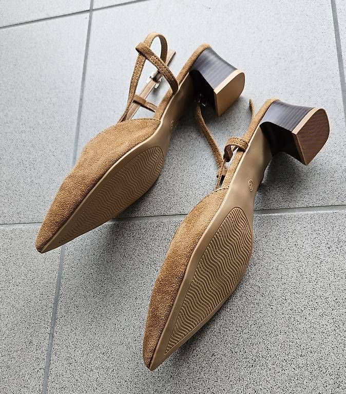 Scarpe da donna: Sandalen, Gr.40, neu, 25.Fr. – Usato da Winterthur venduto da aerdna07 2