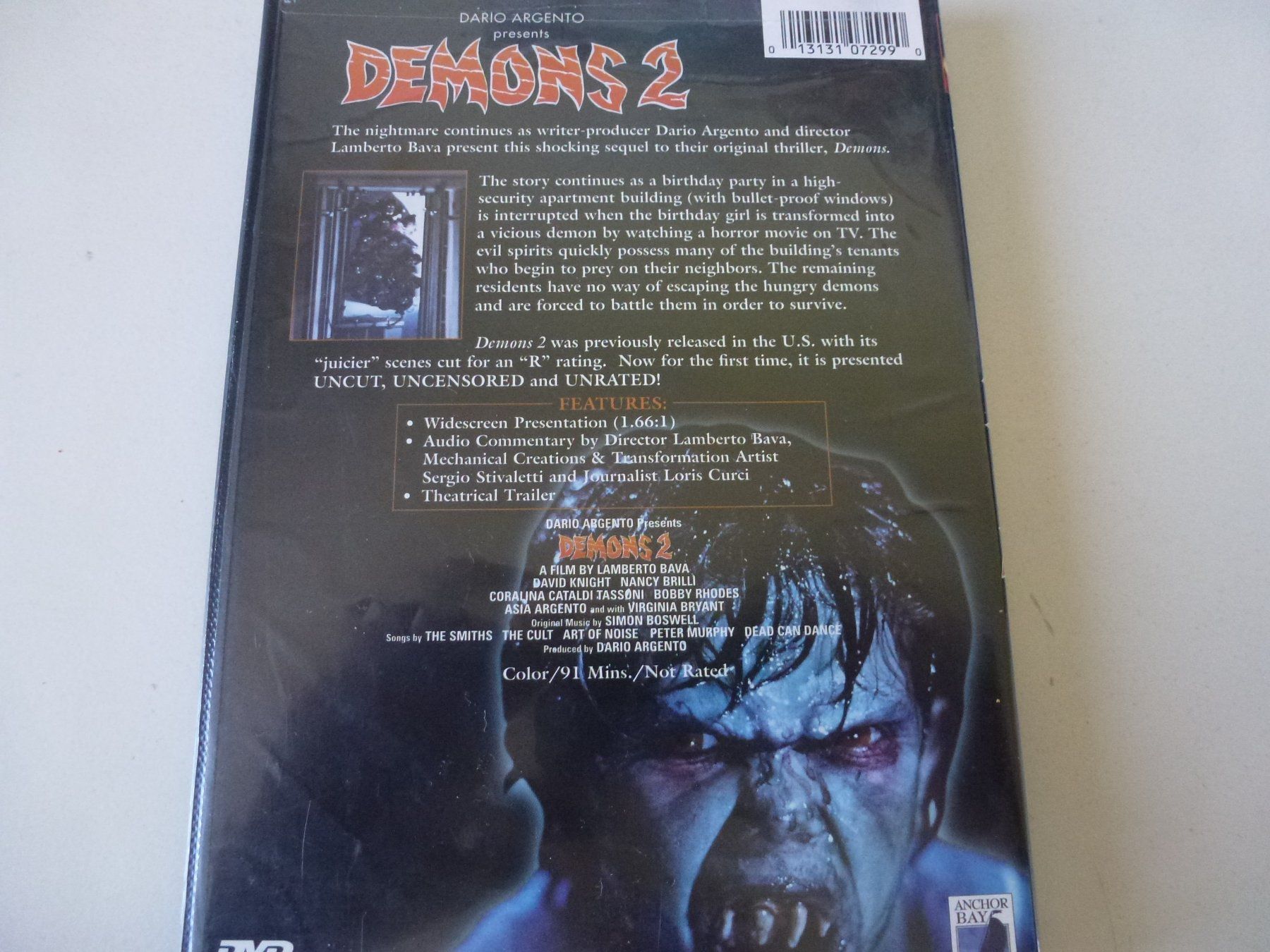 Tutti i DVDs: Demons 2 - The Nightmare Returns (DVD) – Nuovo (secondo la descrizione) da Bern venduto da Frebo 1