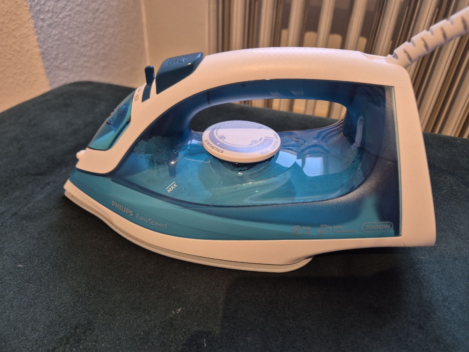 Philips Bügeleisen: Philips Bügeleisen – Gebraucht aus Zürich von habluetzels 1