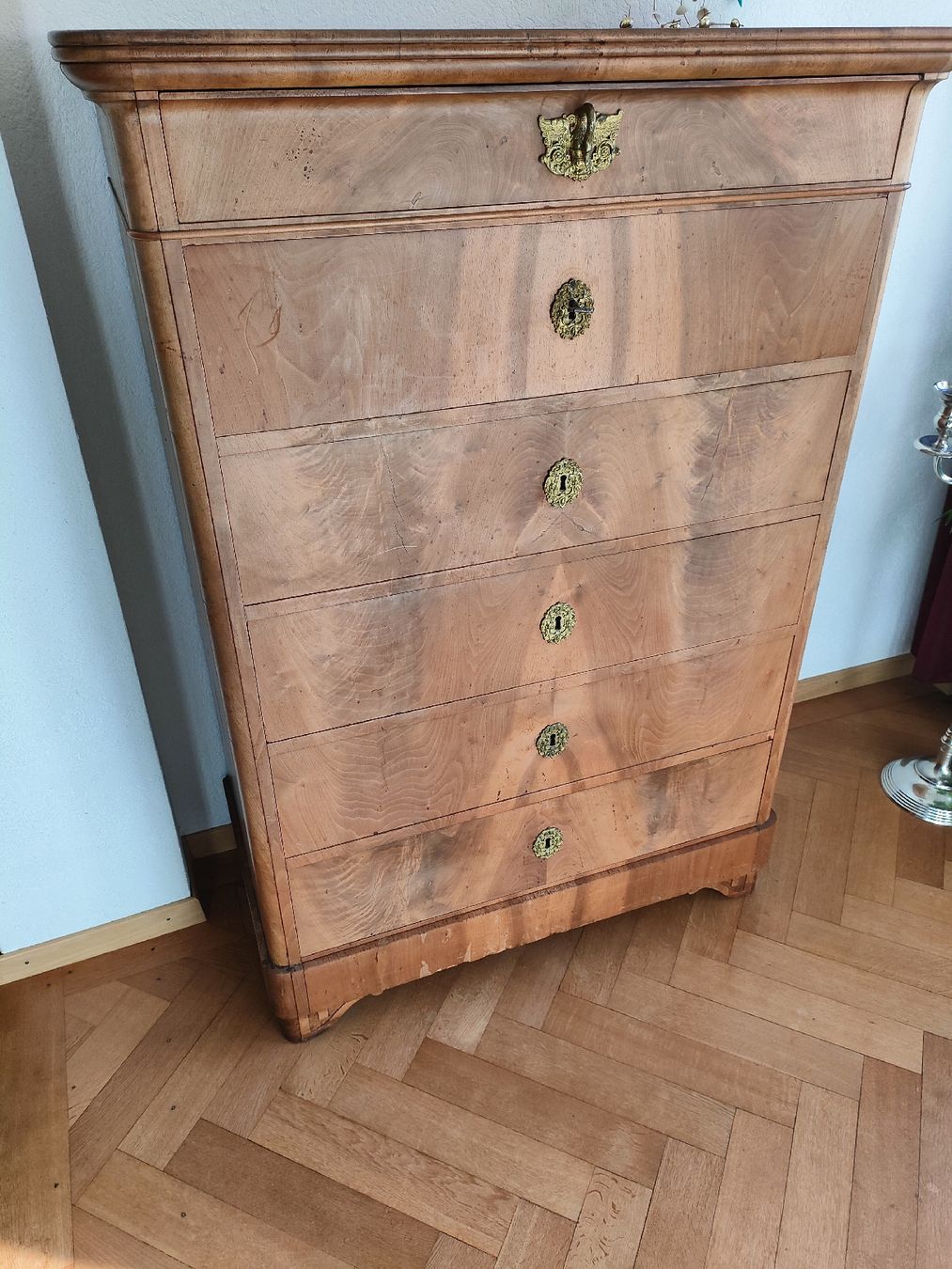 Antike Kommode, massiv 6 Schubladen und 1 geheime Schublade (Gebraucht ...