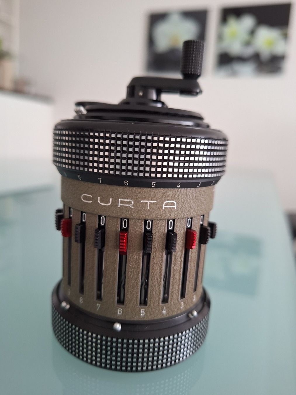 Tutte le macchine: CURTA Rechenmaschine Typ 2 – Usato da Wohlen AG venduto da trixlij