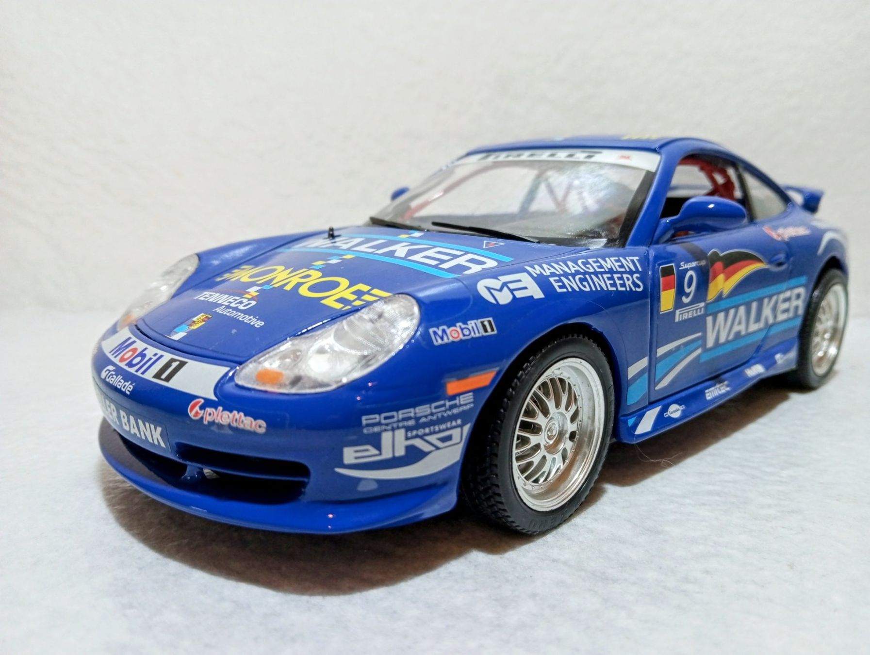 Porsche Modellini d'auto: Porsche Carrera 911 – Nuovo (secondo la descrizione) da Huttwil venduto da Secondtrain