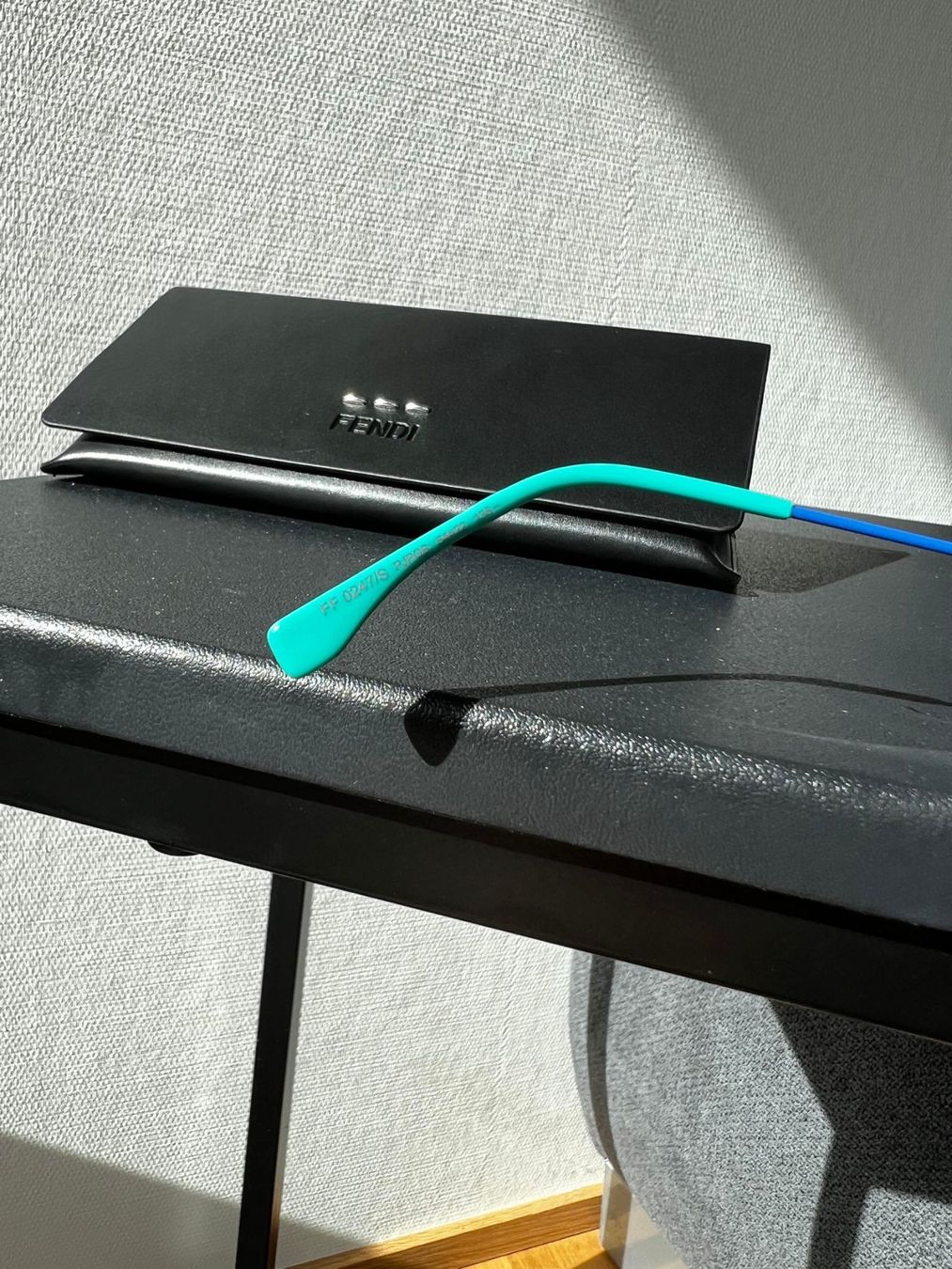 Fendi Occhiali & Lenti: FENDI FF0247/S BLUE Sonnenbrille – Nuovo e nell'imballaggio originale da Riehen venduto da edu_92w7 4