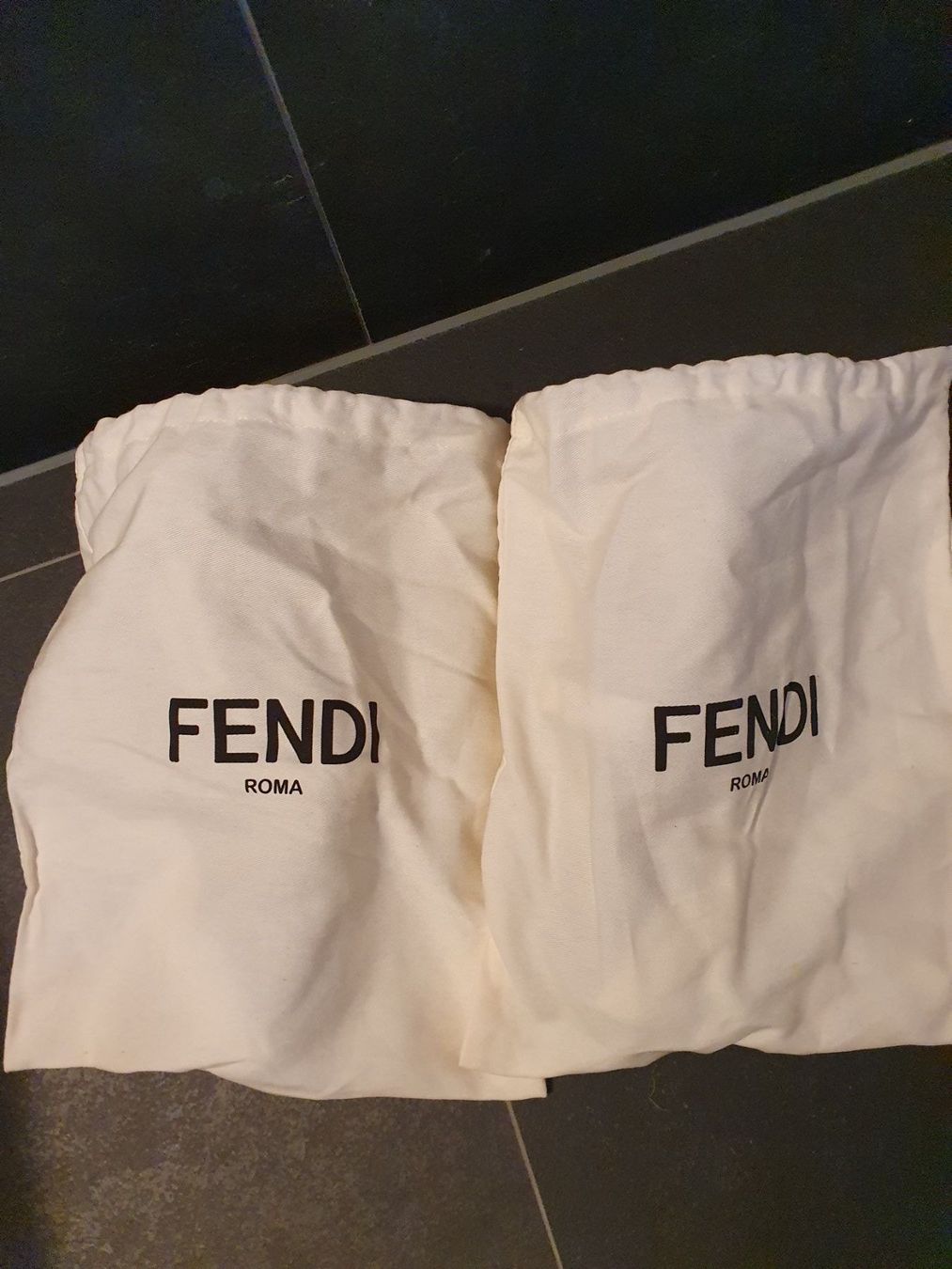 Scarpe da donna: Turnschuhe von Fendi – Nuovo e nell'imballaggio originale da Küsnacht ZH venduto da ch_schweiz 4