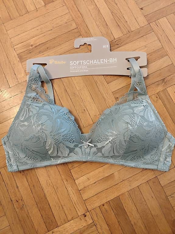 Altra biancheria intima: Softschalen-BH, 80B, neu  – Usato da Samedan venduto da t_p_8nvs