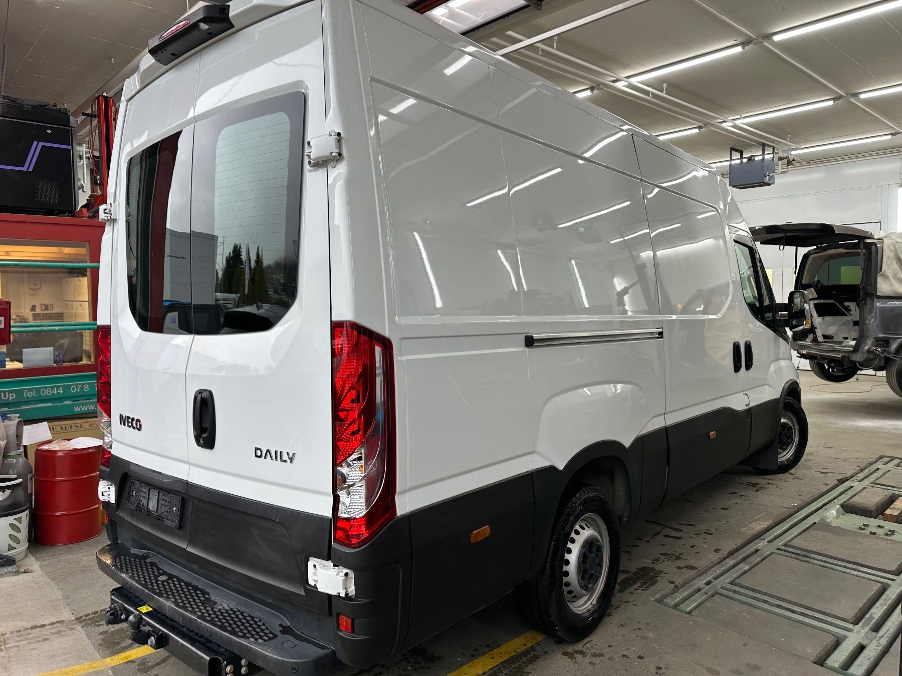 Iveco Veicoli commerciali: Iveco Daily 35S16V – Usato da Davos Wolfgang venduto da yan_r9kj 3