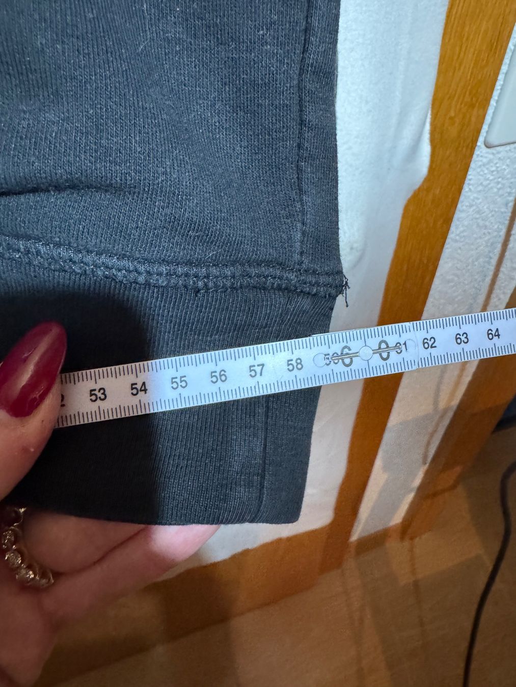 Pullover & Sweatshirts: Schwarzer Kapuzenpullover Hoodie Gr. 3XL – Gebraucht aus Grosswangen von second_hand_dress 6