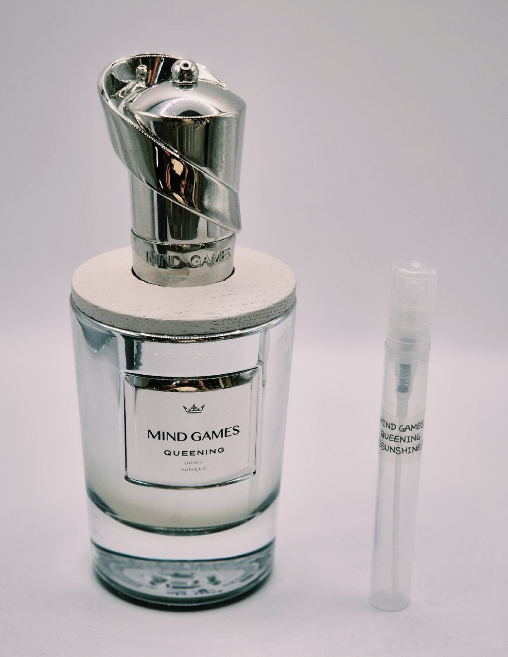 Profumi & Eau de Toilette: 5 ml QUEENING MIND GAMES EXTRAIT ABFÜLLUNG – Nuovo (secondo la descrizione) da St. Gallen venduto da CaliSunshine