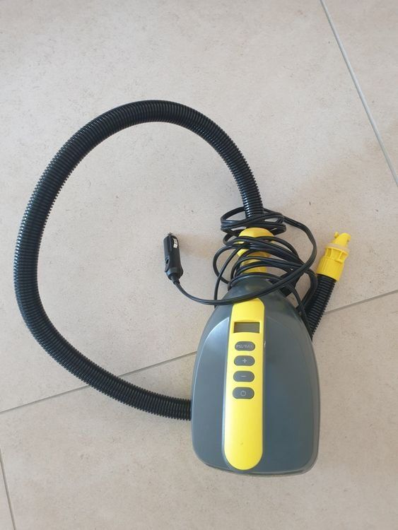 Tavole da surf e di nuoto: StandUp Paddle Pumpe Hydro-Force Luft 12V neuwertig – Usato da Lachen venduto da Torrero