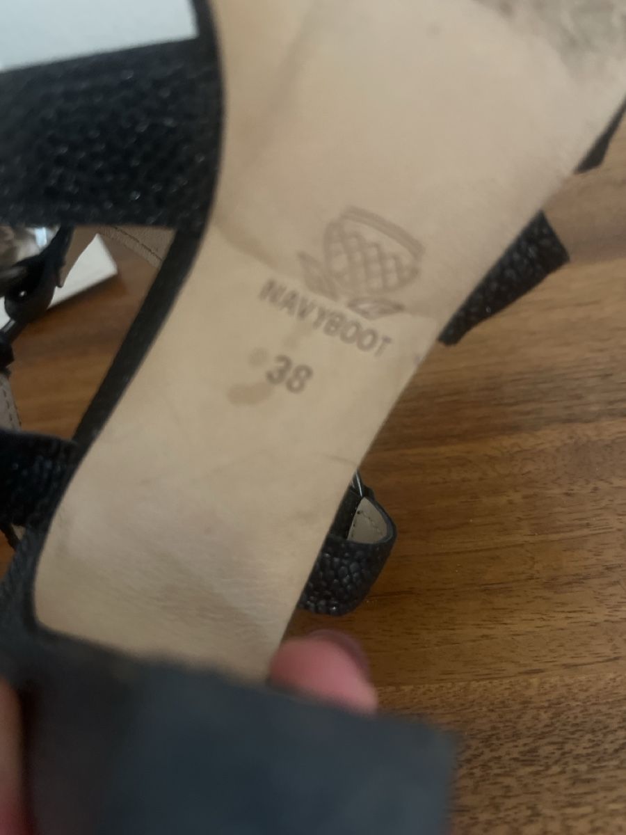 Navyboot Scarpe da donna: Navyboot Heeled Sandals - size 38 - black! – Usato da Zürich venduto da kleinesgrau 3