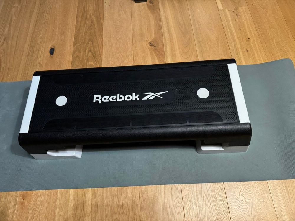 Aerobic Stepper Reebock (Gebraucht) in Biberist für CHF 2 – nur ...