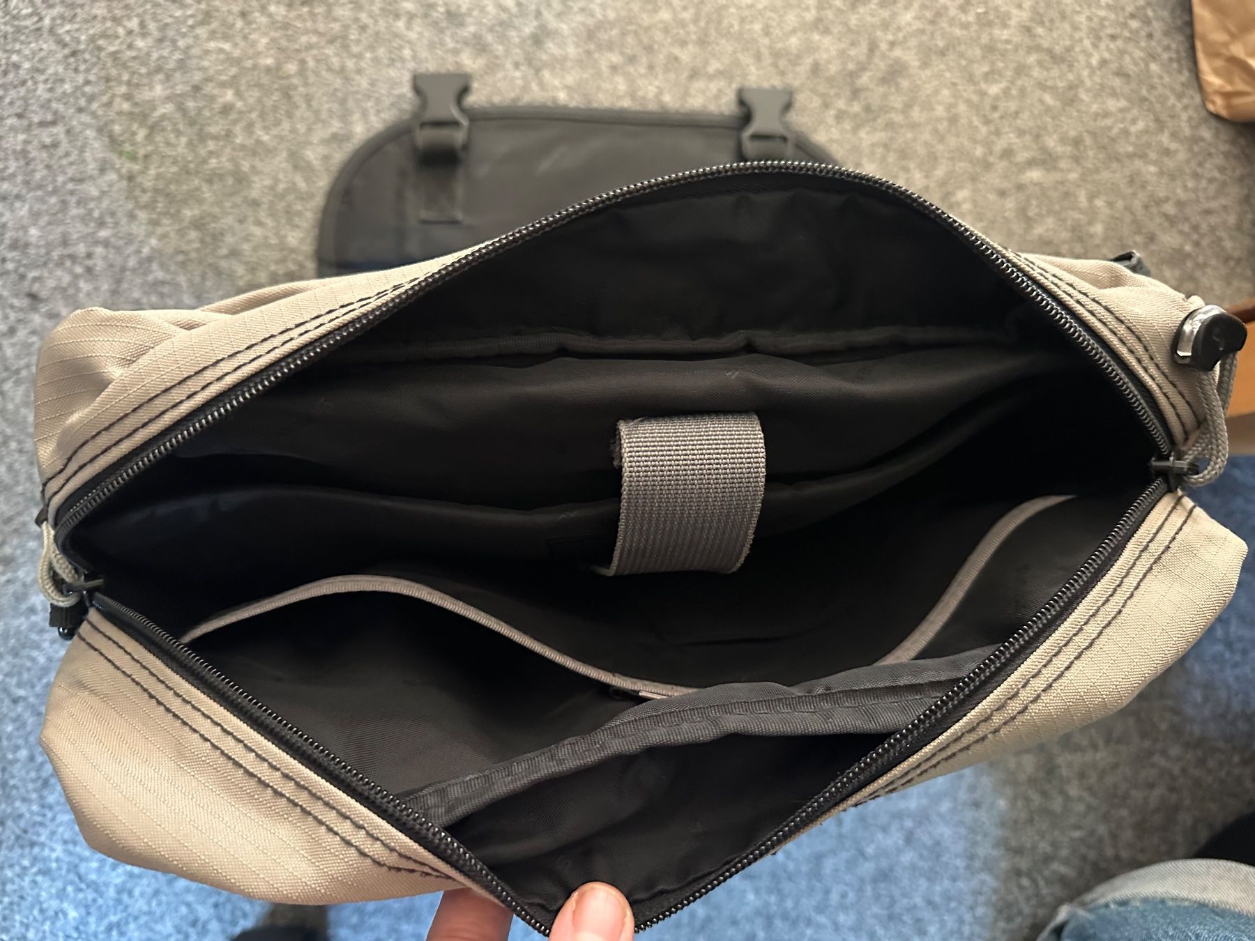 Zaini: Laptop Rucksack / Tasche – Usato da Stallikon venduto da Rsiri 7