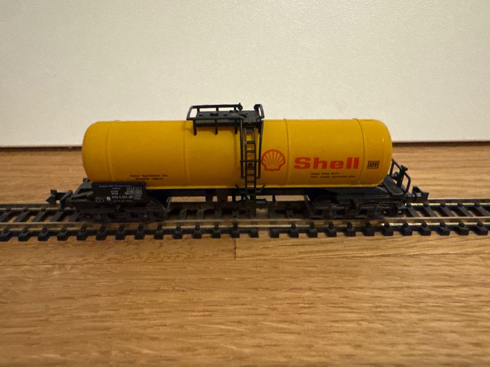 Roco Kesselwagen „Shell“ (Neu (gemäss Beschreibung)) in Schlierbach für ...