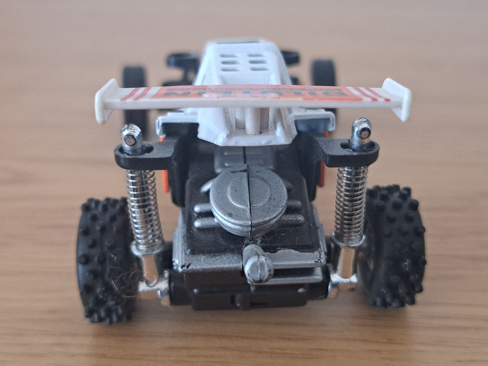 Modellbausätze & Standmodelle: Mc Toy voiture de course – Gebraucht aus St-Imier von supernova21 5