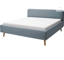 Elegantes Bett Senja mit Matratze, Top Zustand, 140x200cm