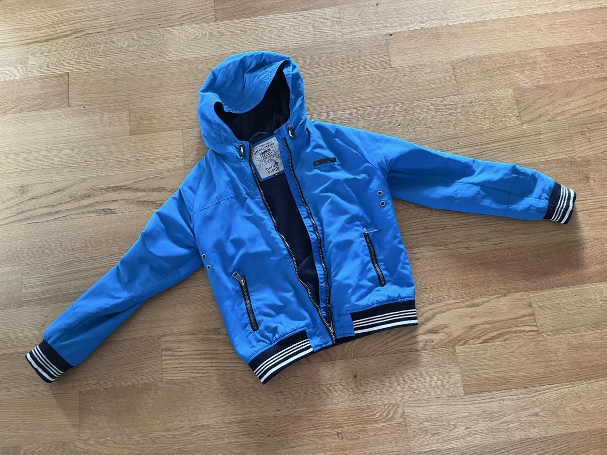 C&A Giacche & Cappotti: Coole Übergangsjacke in Gr.:152 – Usato da Zürich venduto da MariaSusanne 1
