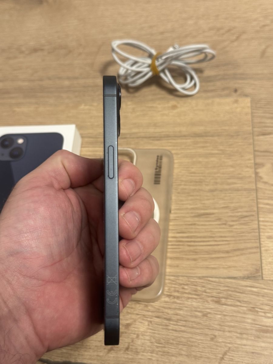 Apple Portables: Iphone 13 – D'occasion à Uetendorf par Sim83 4